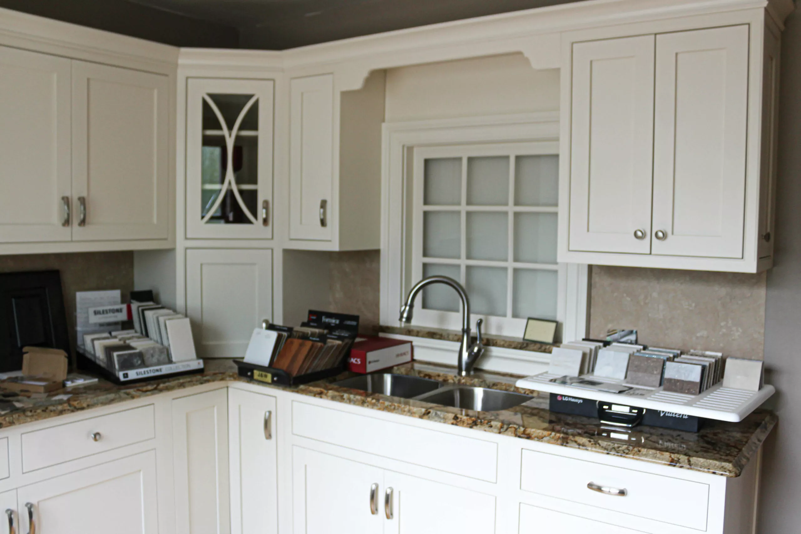 Four Acre Wood Products Arthur Illinois Four Acre Wood Products Workshop Showroom