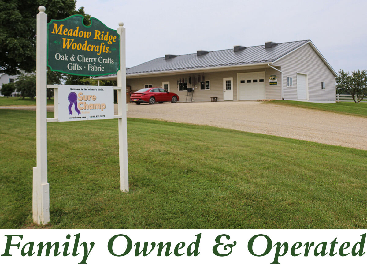 Meadow Ridge Variety Store & Woodcrafts' Building Exterior