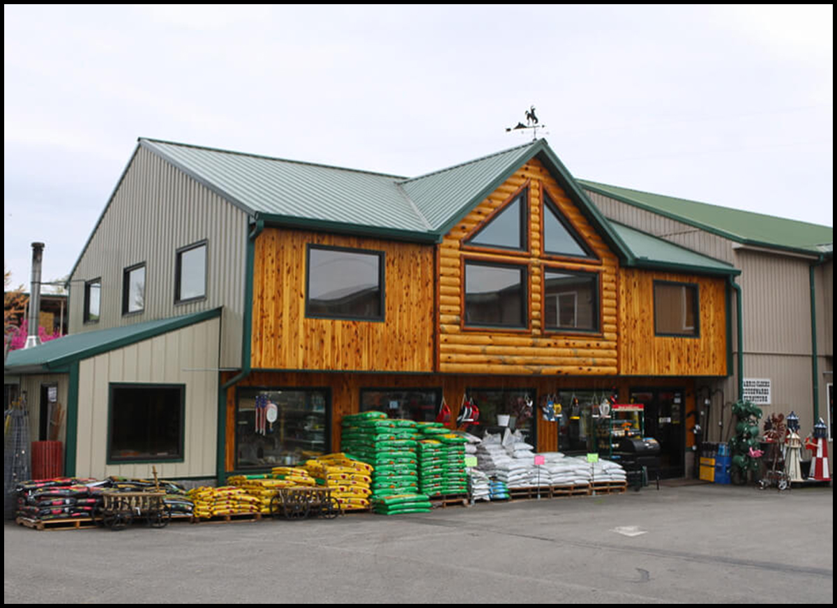 Detweiler Country Store's Building Exterior