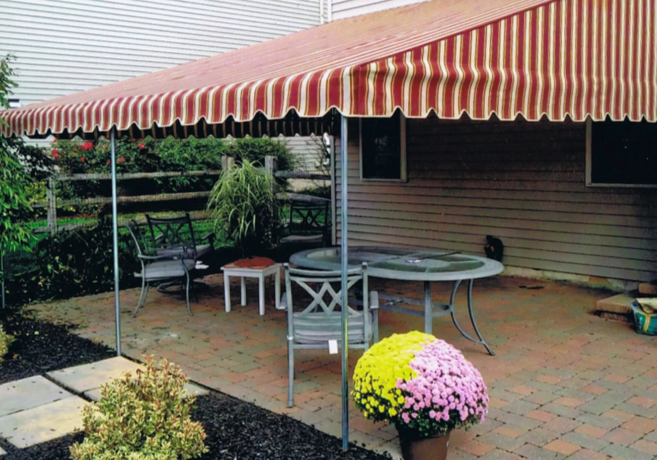 E & M Tarp Shop Just Plain Business