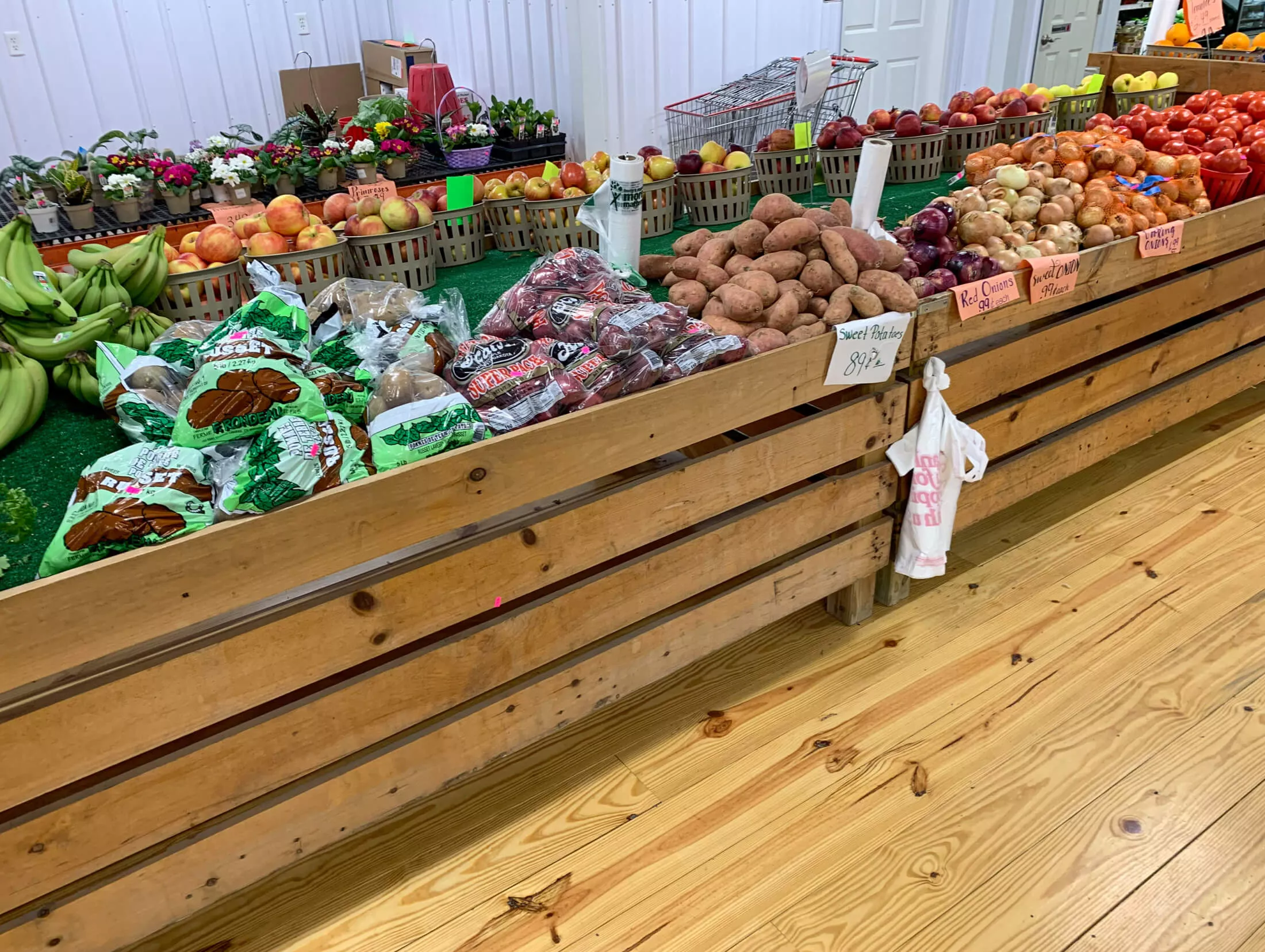 Sensenig Produce & Greenhouses Just Plain Business