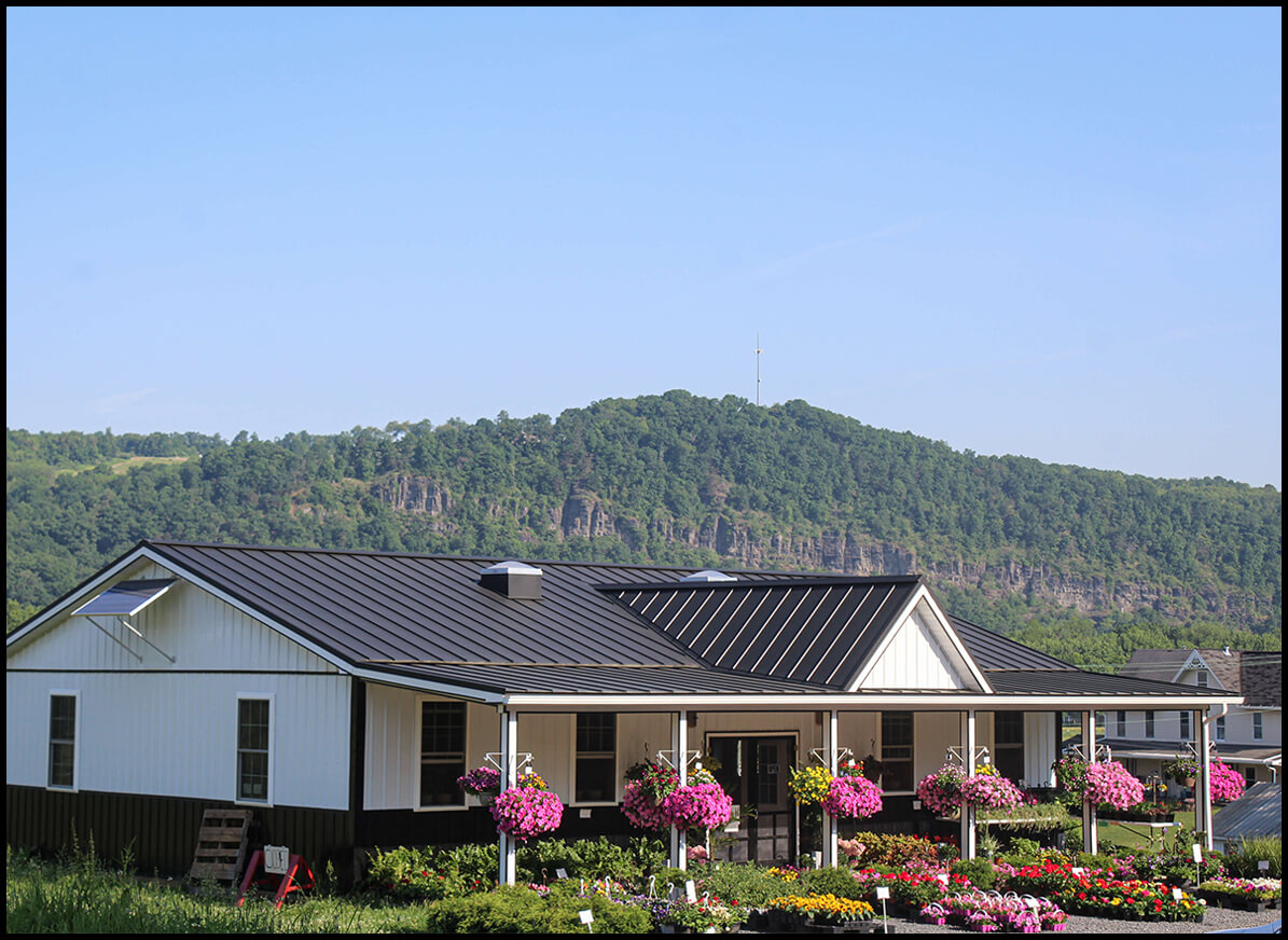 Humpback Fresh Farm Market's Building Exterior