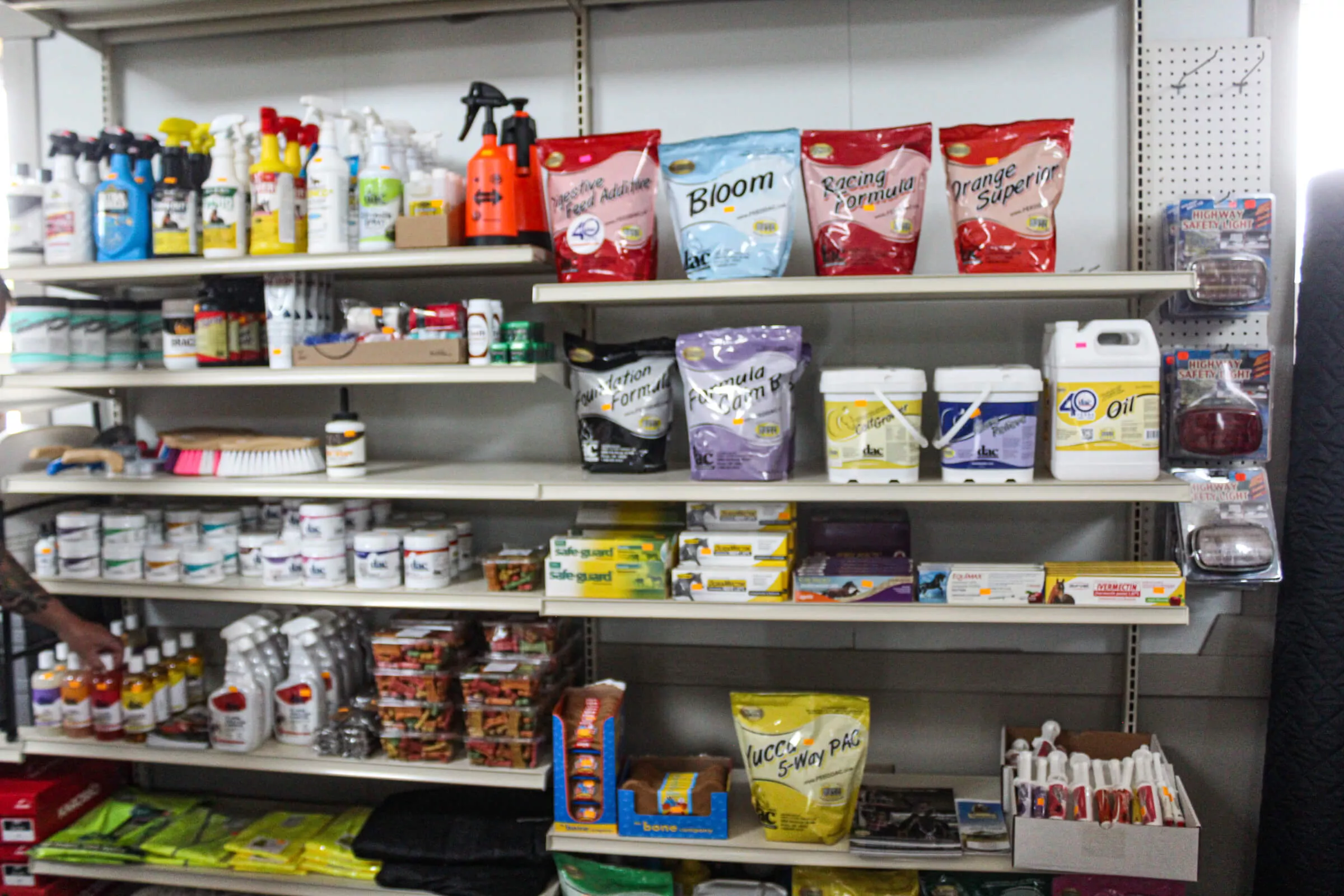 The Kuntry Store Just Plain Business